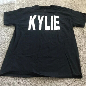 KYLIE Black tshirt